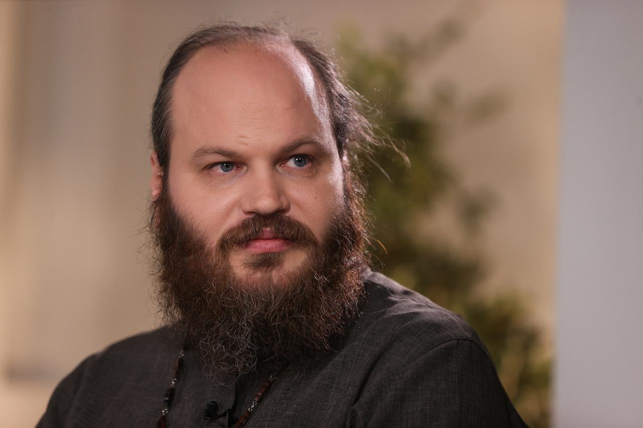 Известный священник сказал неприятную правду про любовь