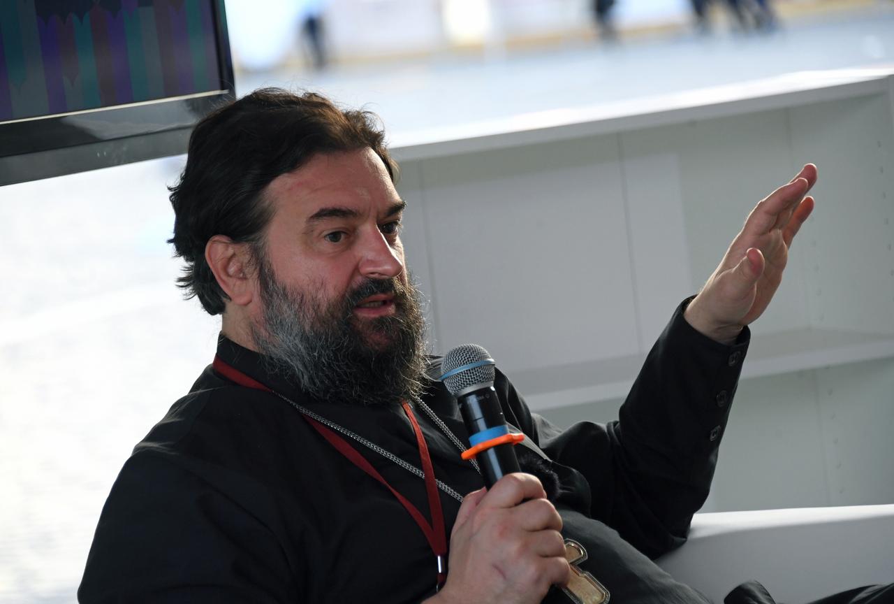 Известный священник нашел настоящего героя советской эпохи. Им оказался проктолог