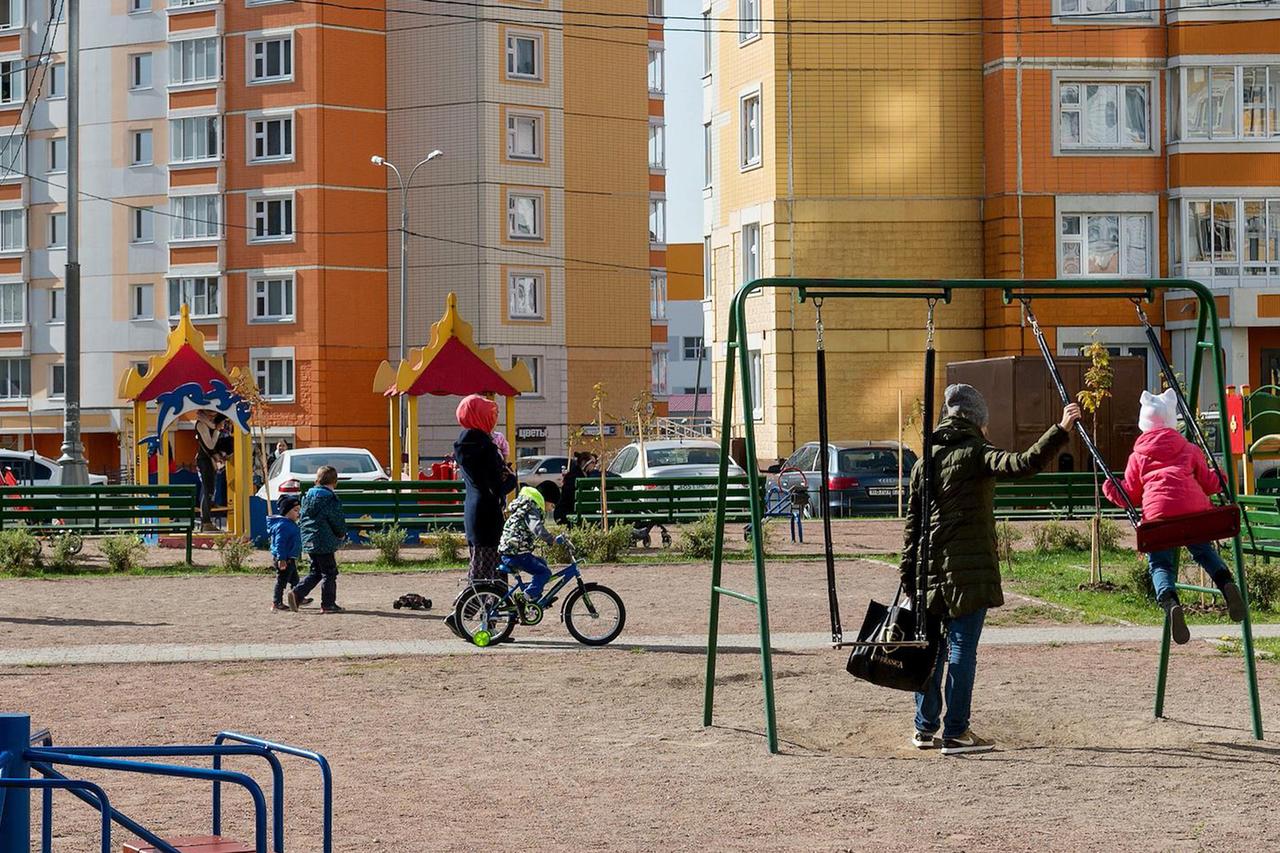 Rambler&Co узнал, как россияне готовятся к будущему своих детей