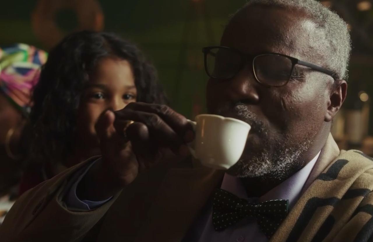 Жителям Подмосковья показали веселый ролик про мошенников. Режиссер и сценарист — областная Прокуратура