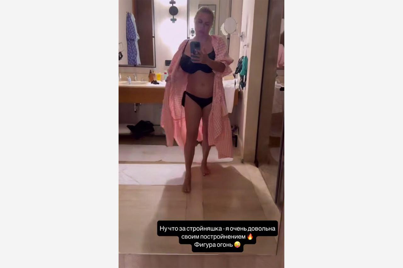 Алена Водонаева запостила откровенное видео Анны Семенович и подставила ее