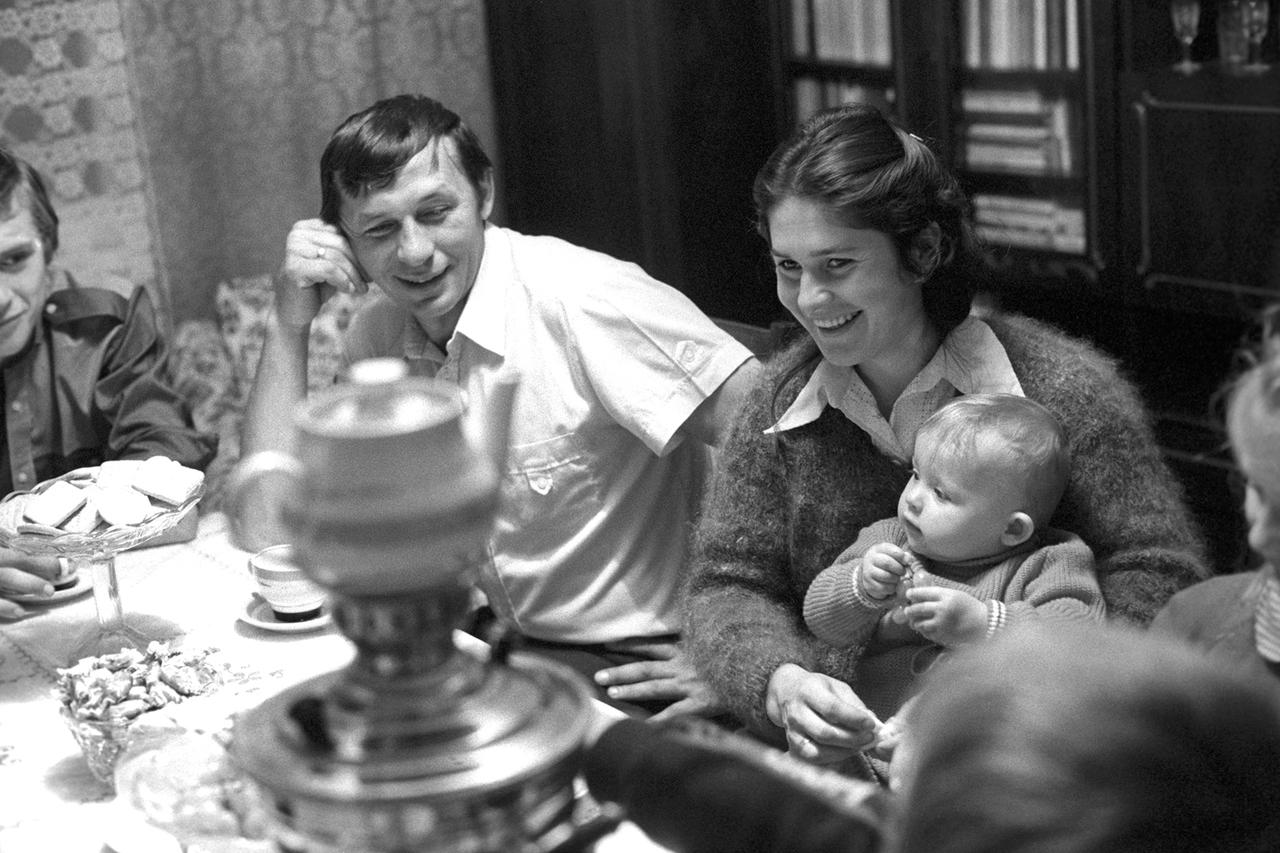 Россияне назвали причины ностальгии