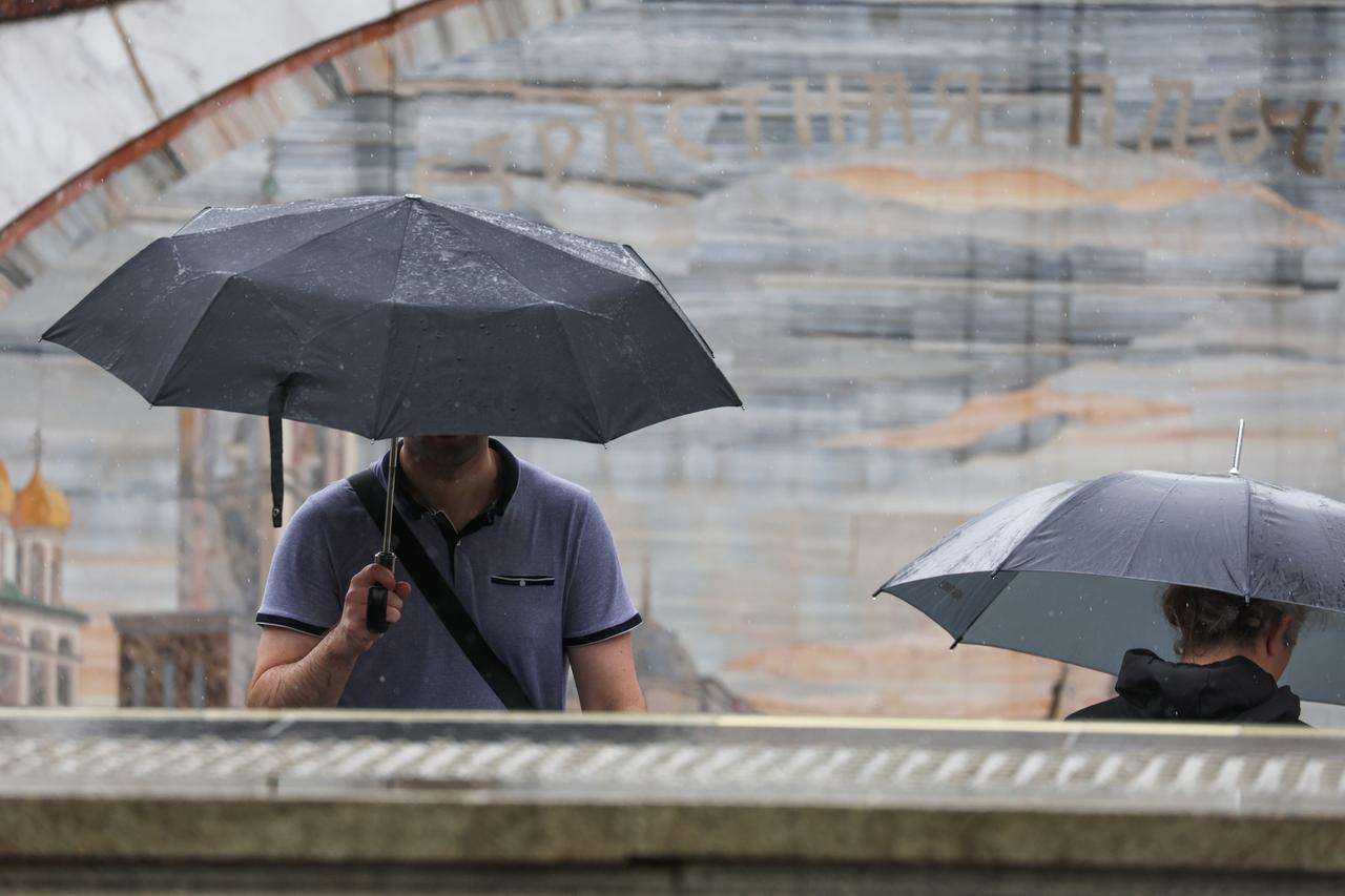 На Москву 22 июля вновь обрушатся грозовые дожди