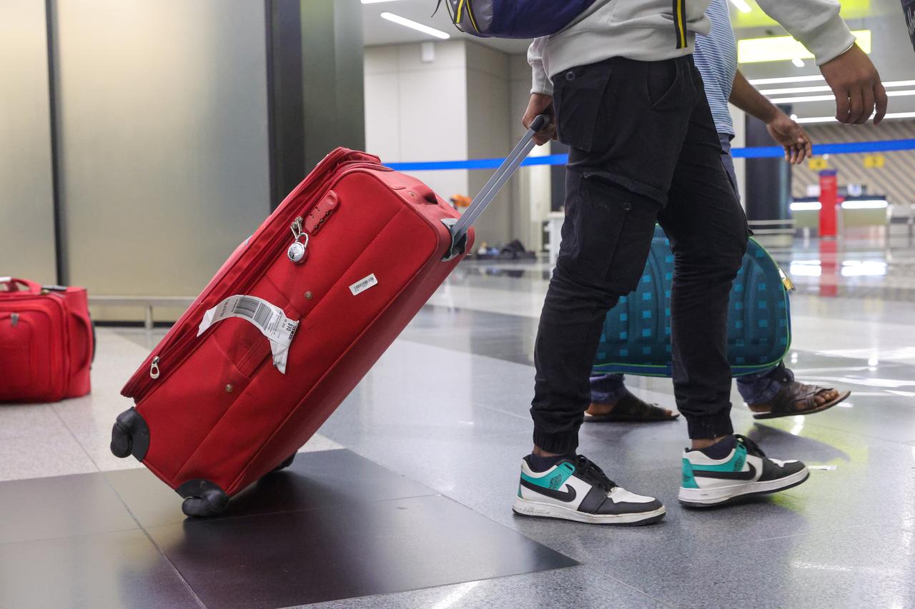 Из Москвы в Пхеньян вылетел первый прямой авиарейс