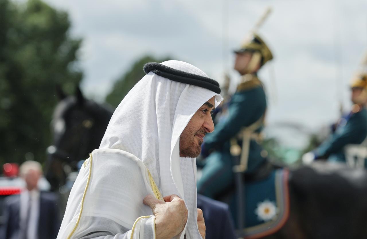 Президент ОАЭ прилетел в Москву и вызвал пробки