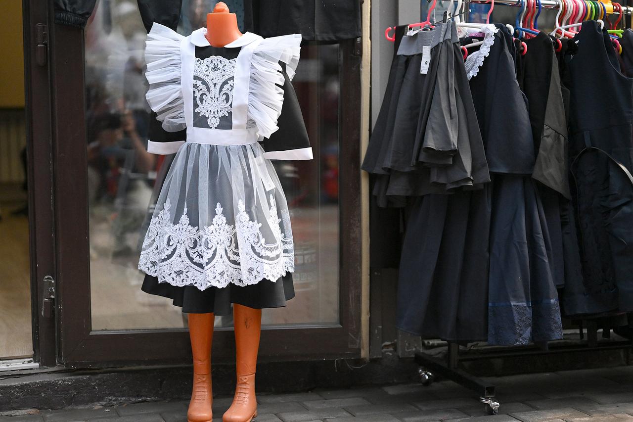 В Подмосковье для семей с низкими доходами подготовят наборы для первоклассников