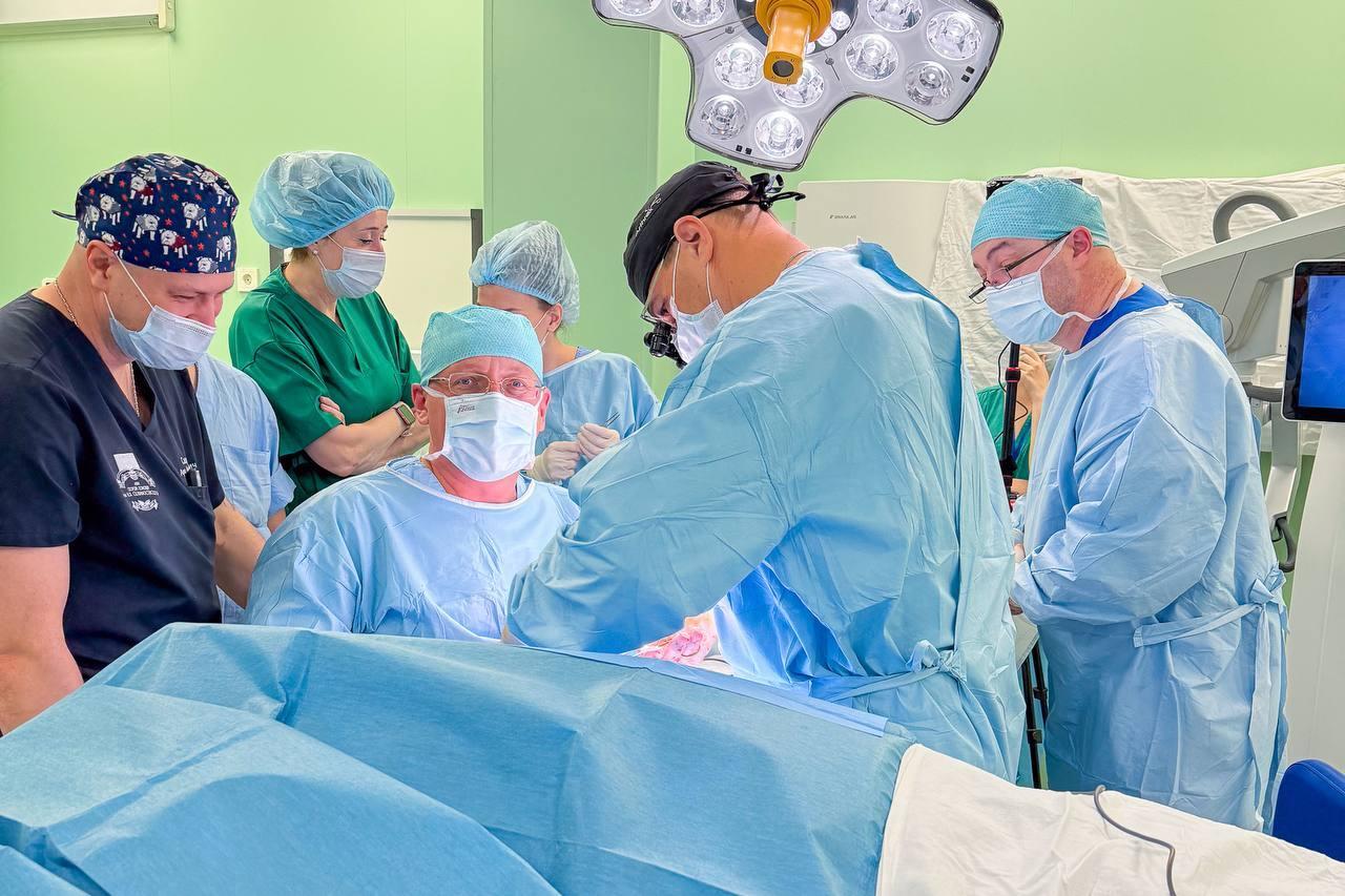 Московские врачи провели уникальную операцию по трансплантации