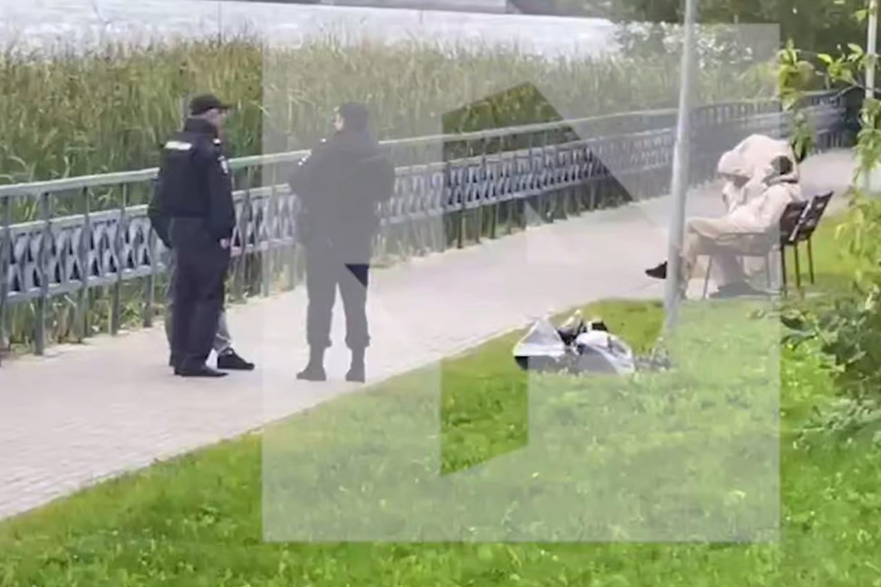 Из реки в Москве достали тело женщины