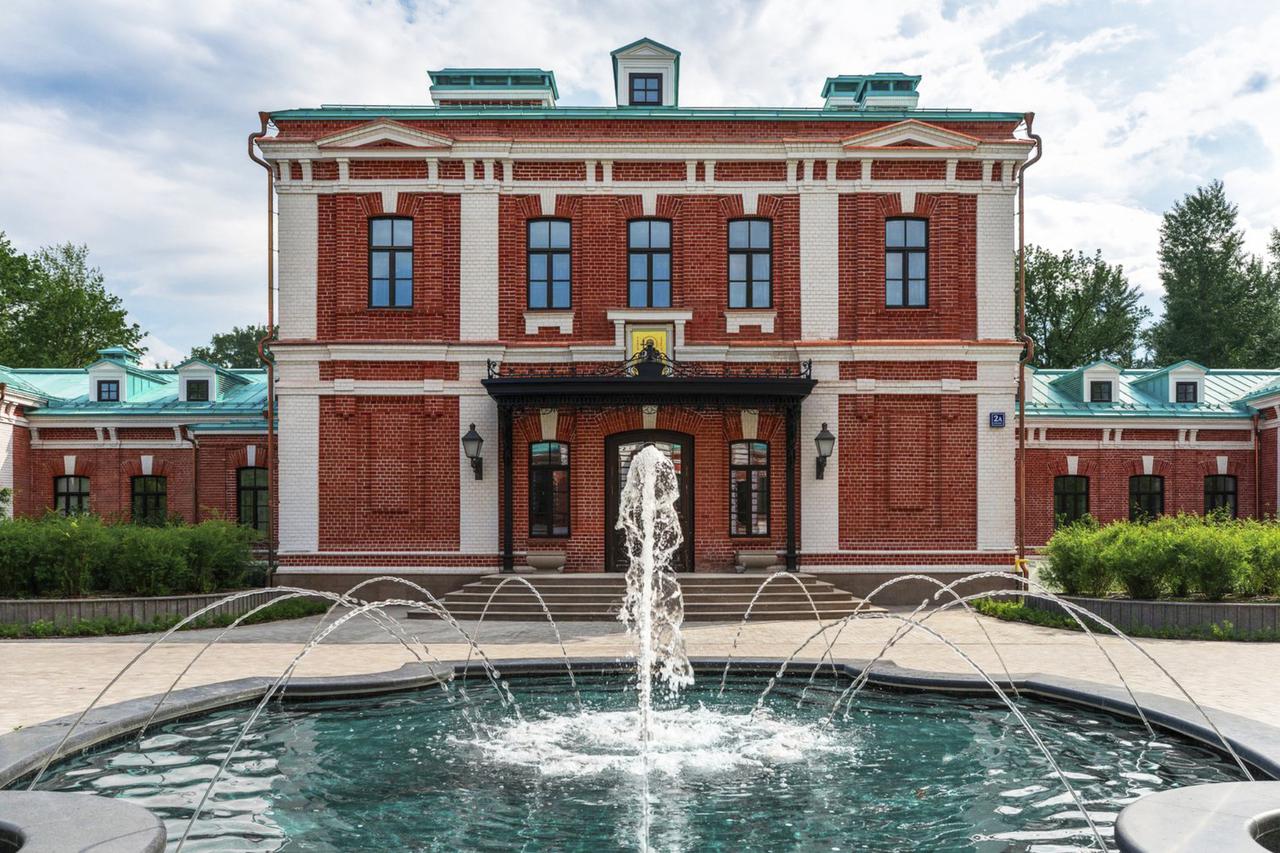 В Москве выставили на продажу усадьбу за миллиарды рублей