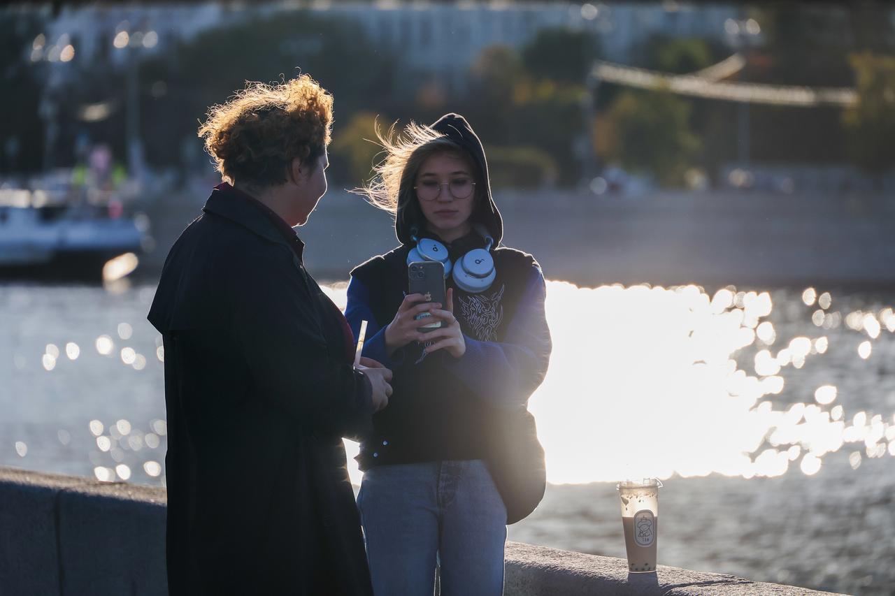 Москвичам пообещали сентябрьскую погоду