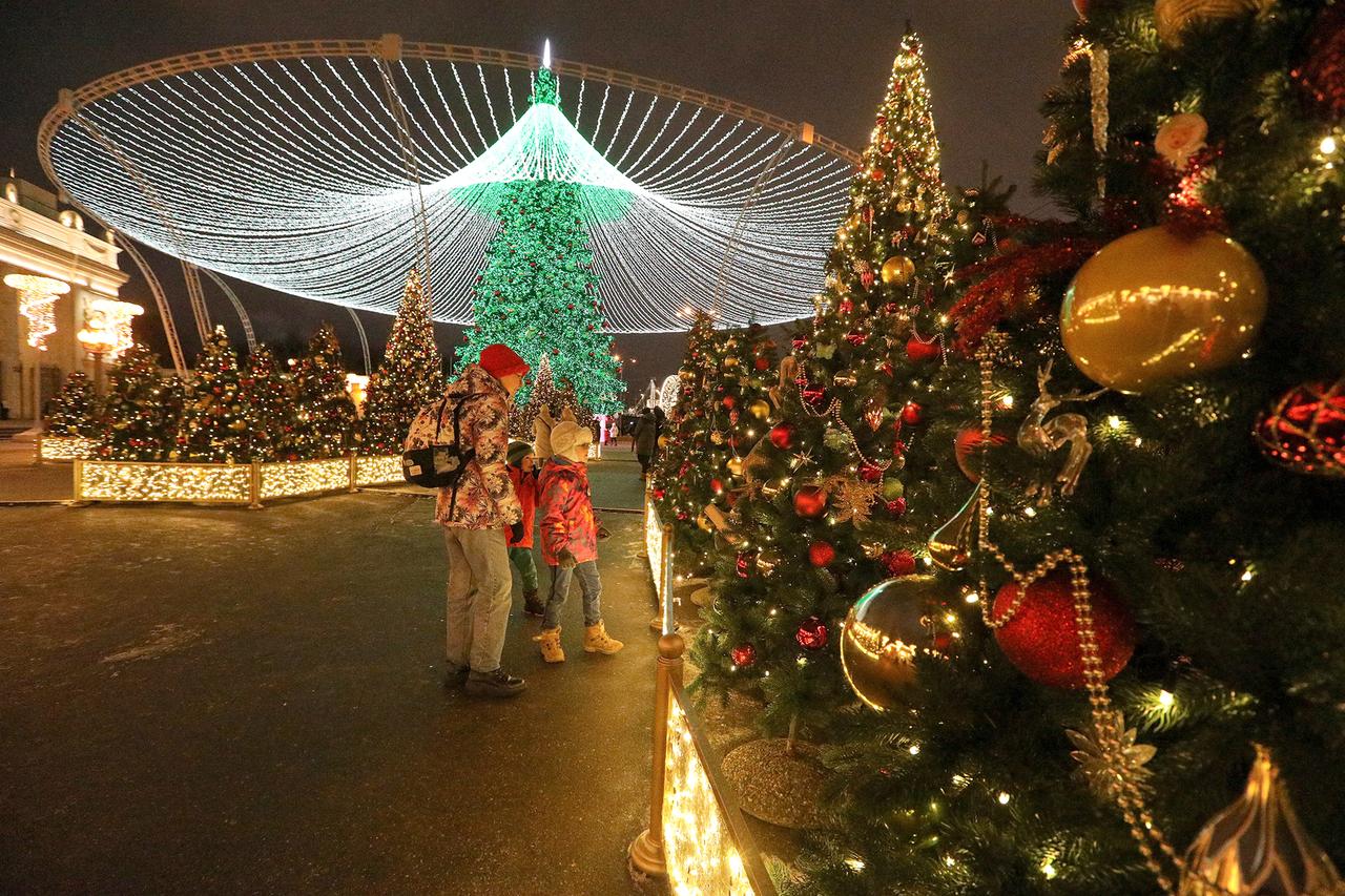 Москвичам рассказали о 12-дневном отдыхе