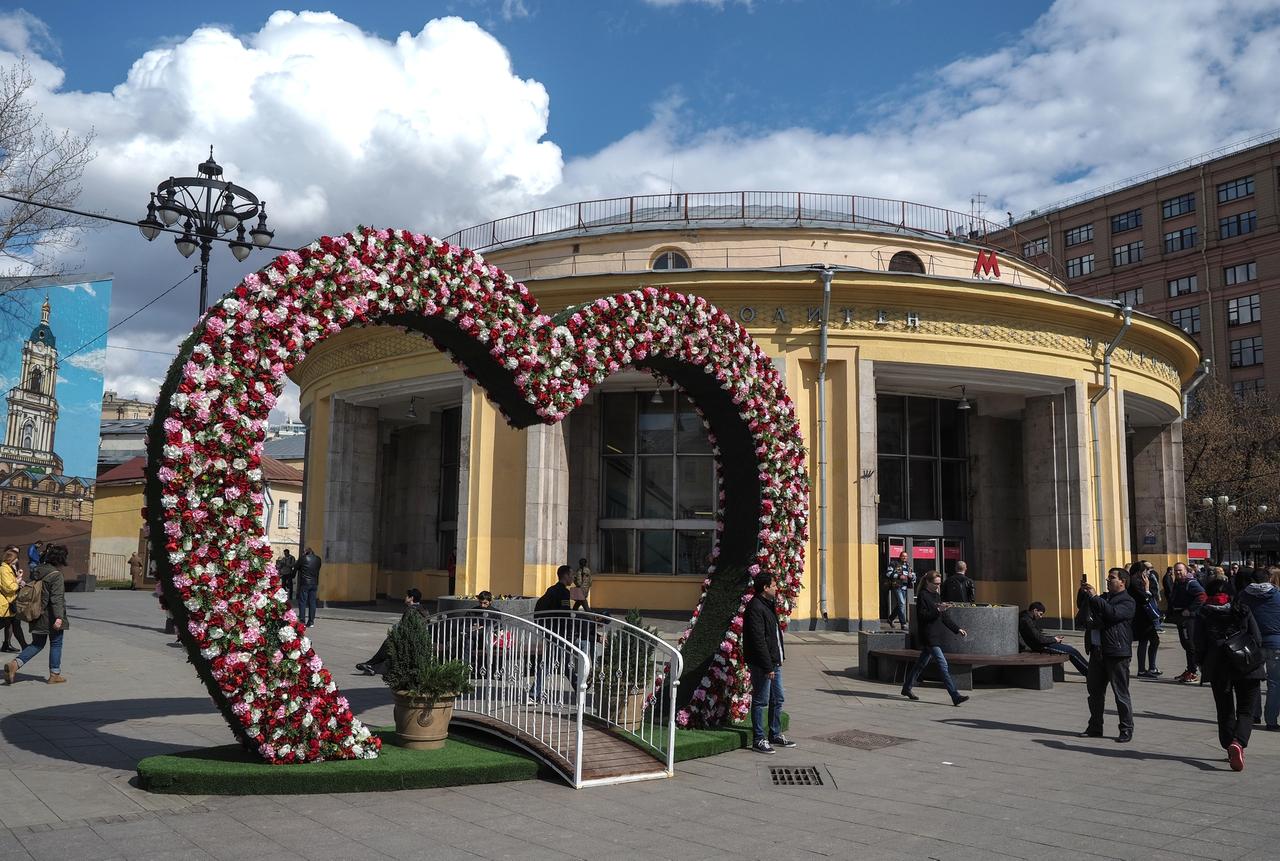 Режим работы некоторых станций метро Москвы изменится с 16 октября