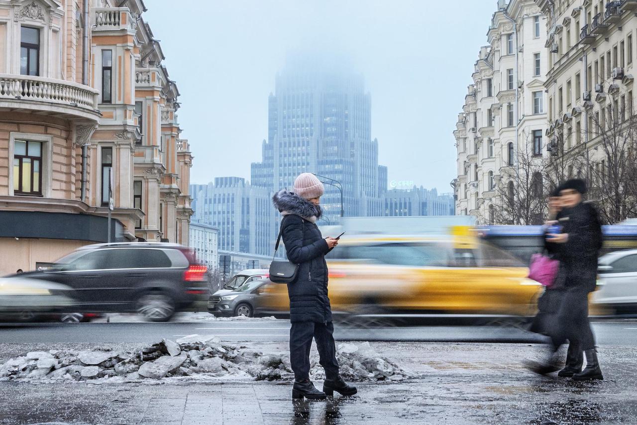 Москвичам пообещали аномально теплый ноябрь