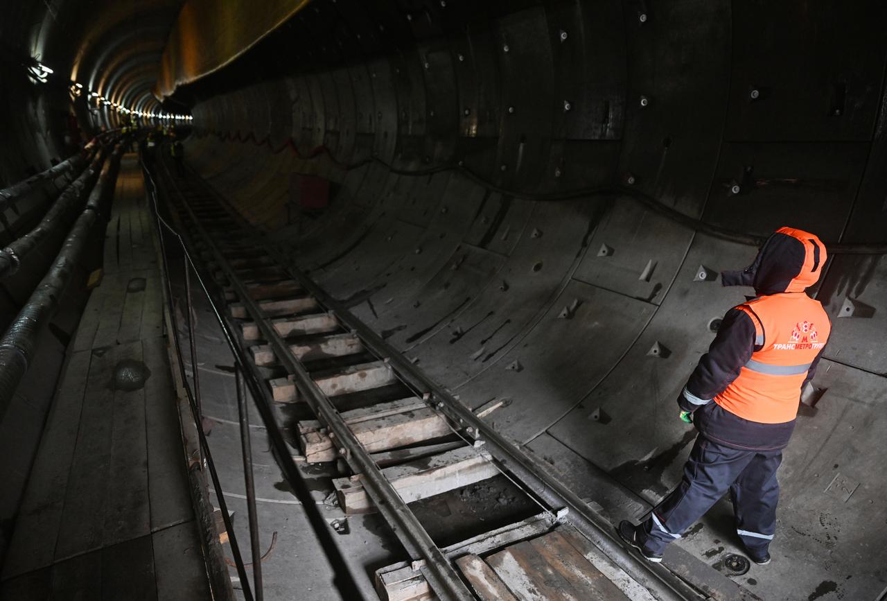 Россиян задержали за желание «пофотографировать» тоннели метро Москвы