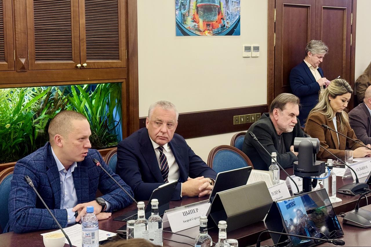 Топ-менеджер Rambler&Co Андрей Цыпер призвал поддерживать развитие национальных медиаплатформ