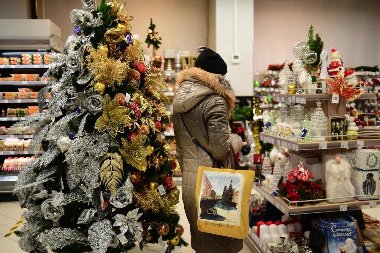 Раскрыта стоимость елки с игрушками