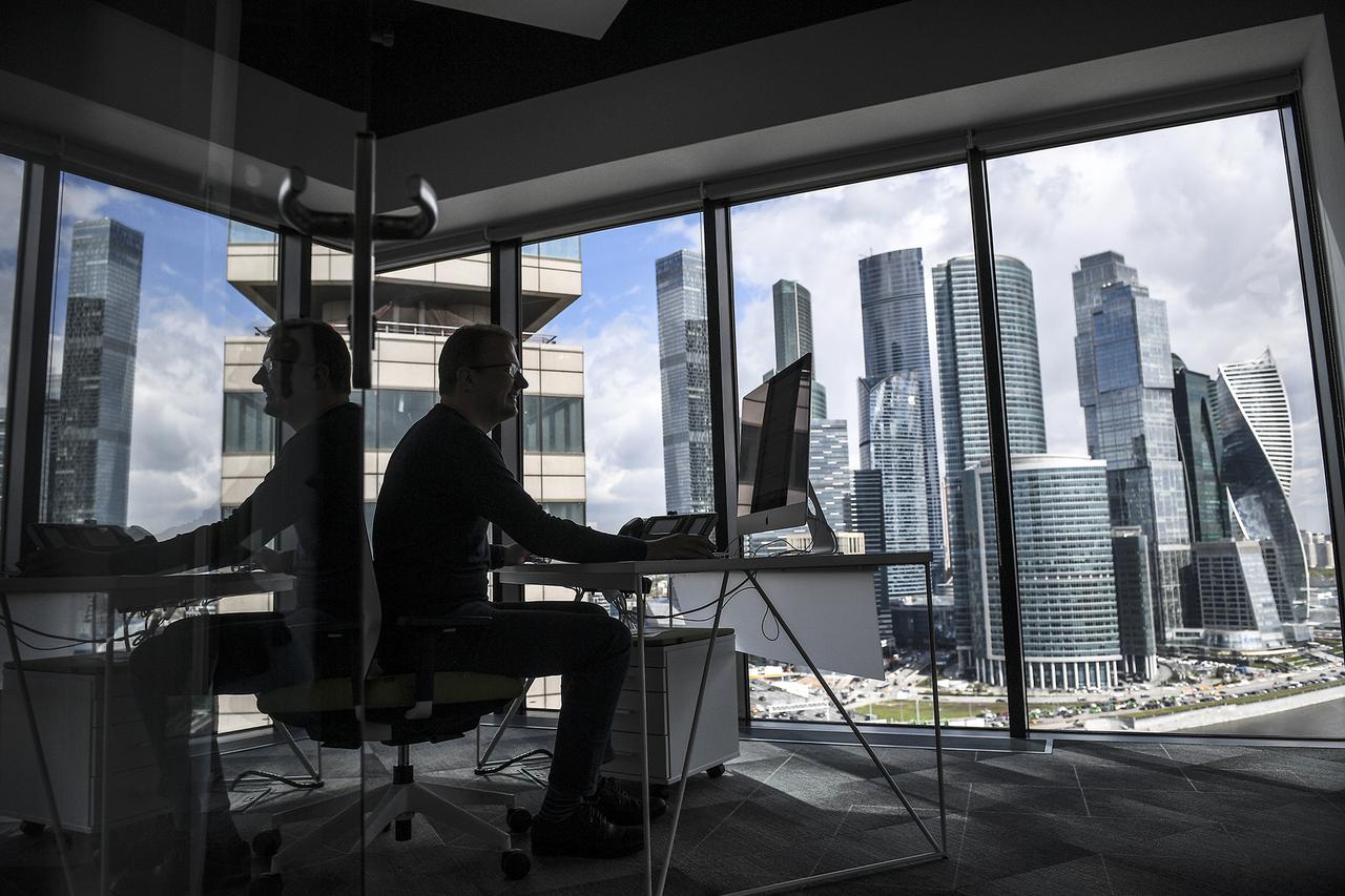 Раскрыта средняя зарплата москвичей