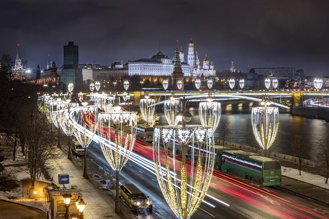 Москвичам назвали дату и продолжительность самого короткого светового дня в уходящем году