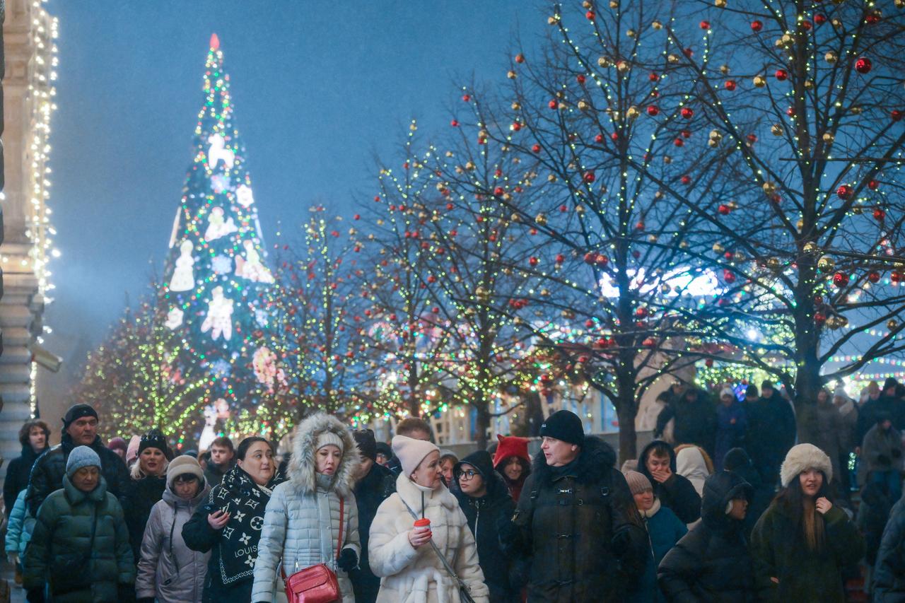 Москву назвали самым популярным направлением у туристов на Новый год