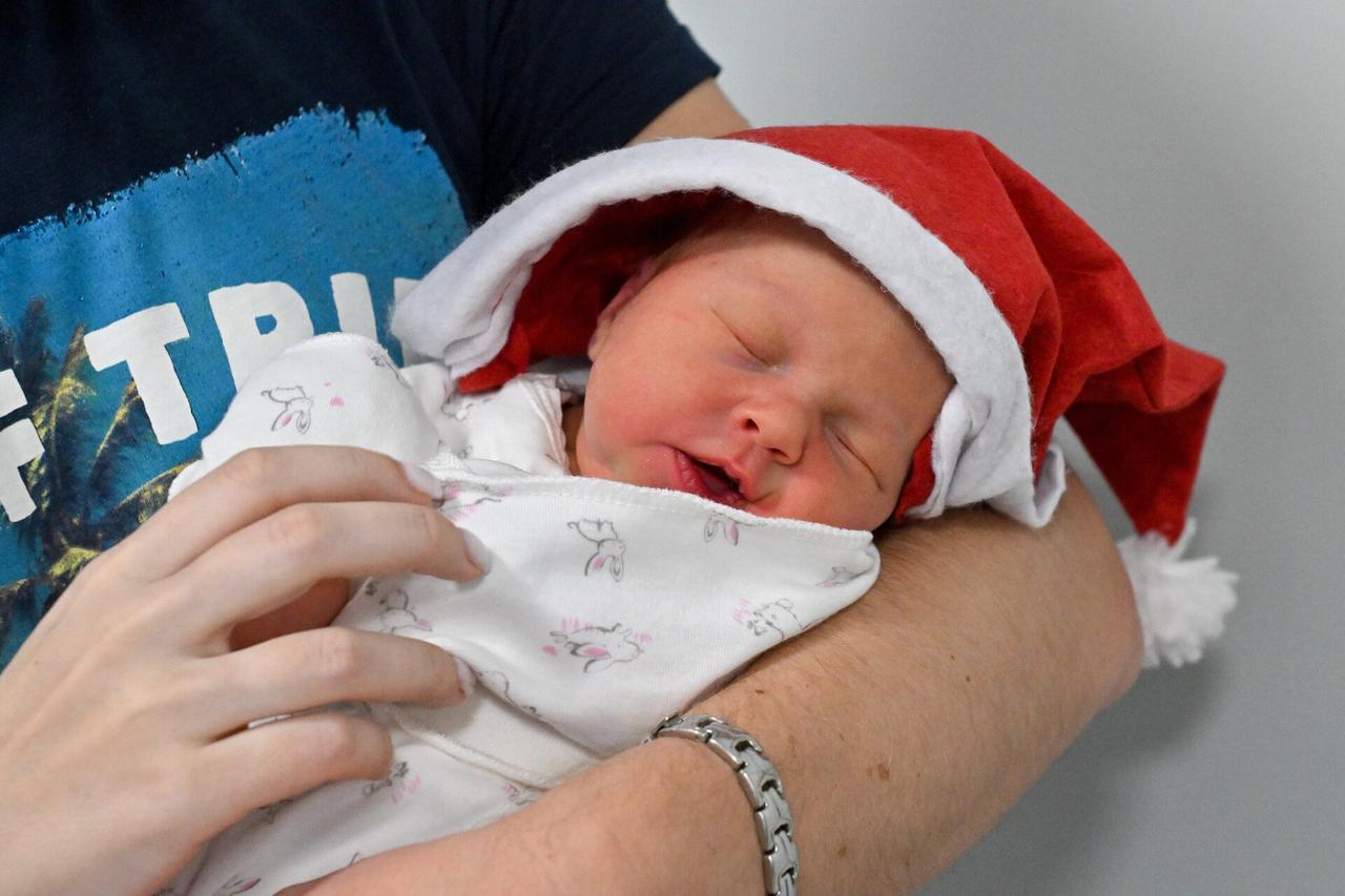 Подсчитано число родившихся в новогоднюю ночь в Москве и Подмосковье