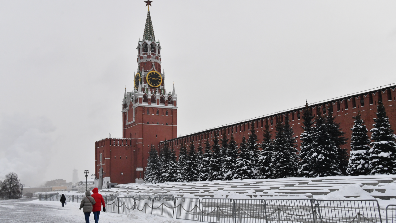 Действовавший восемь суток оранжевый погодный уровень отменили в Москве
