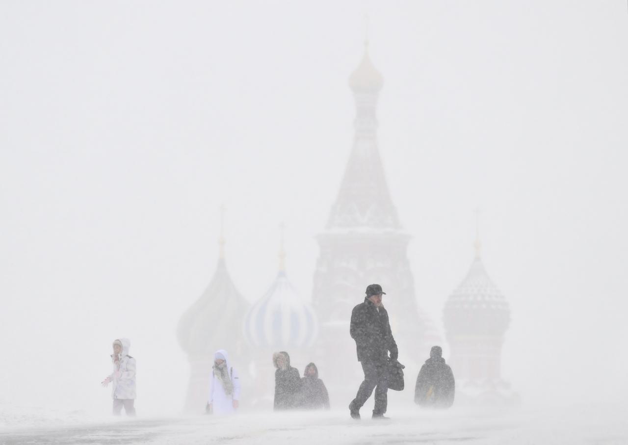 Собянин сделал заявление на фоне мощного снегопада