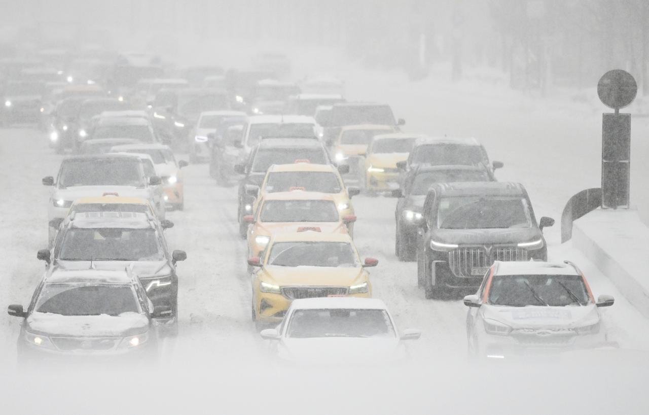 Москва пережила «снежный Армагеддон»