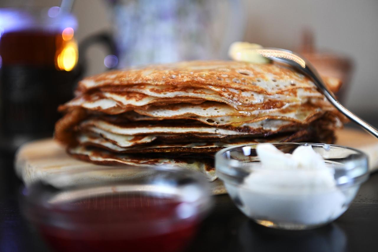 Названа самая вредная начинка для блинов