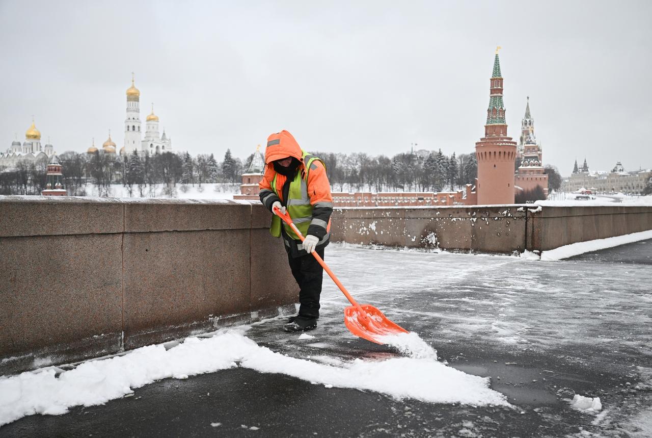 В Москве объявили «желтый» уровень опасности из-за гололеда