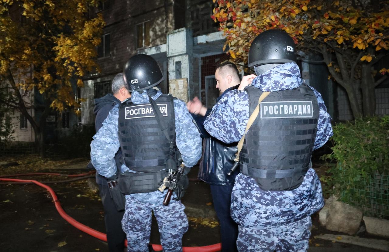 Москвич запустил дрон на северо-западе столицы