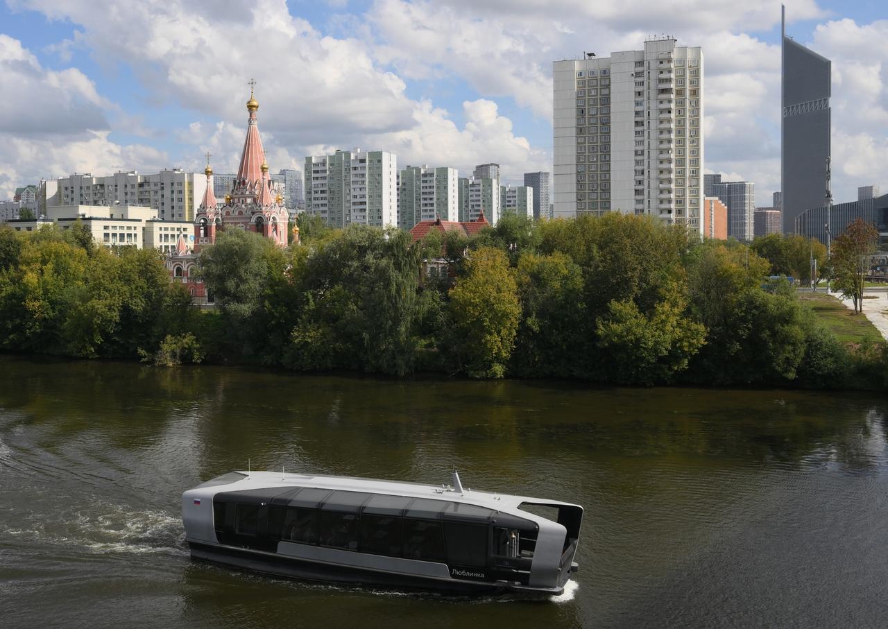 Раскрыт срок появления беспилотных электросудов в Москве