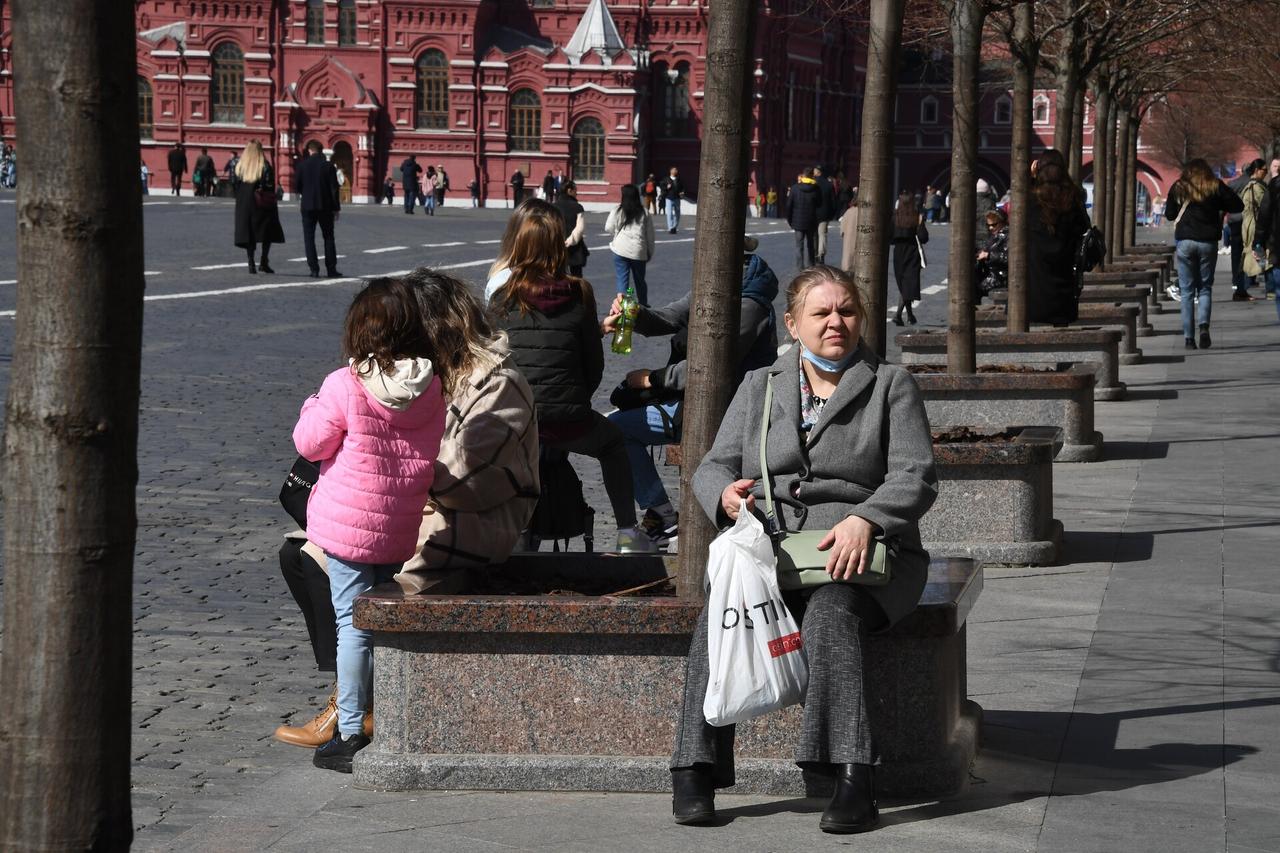 Абсолютный суточный рекорд тепла зафиксировали в Москве