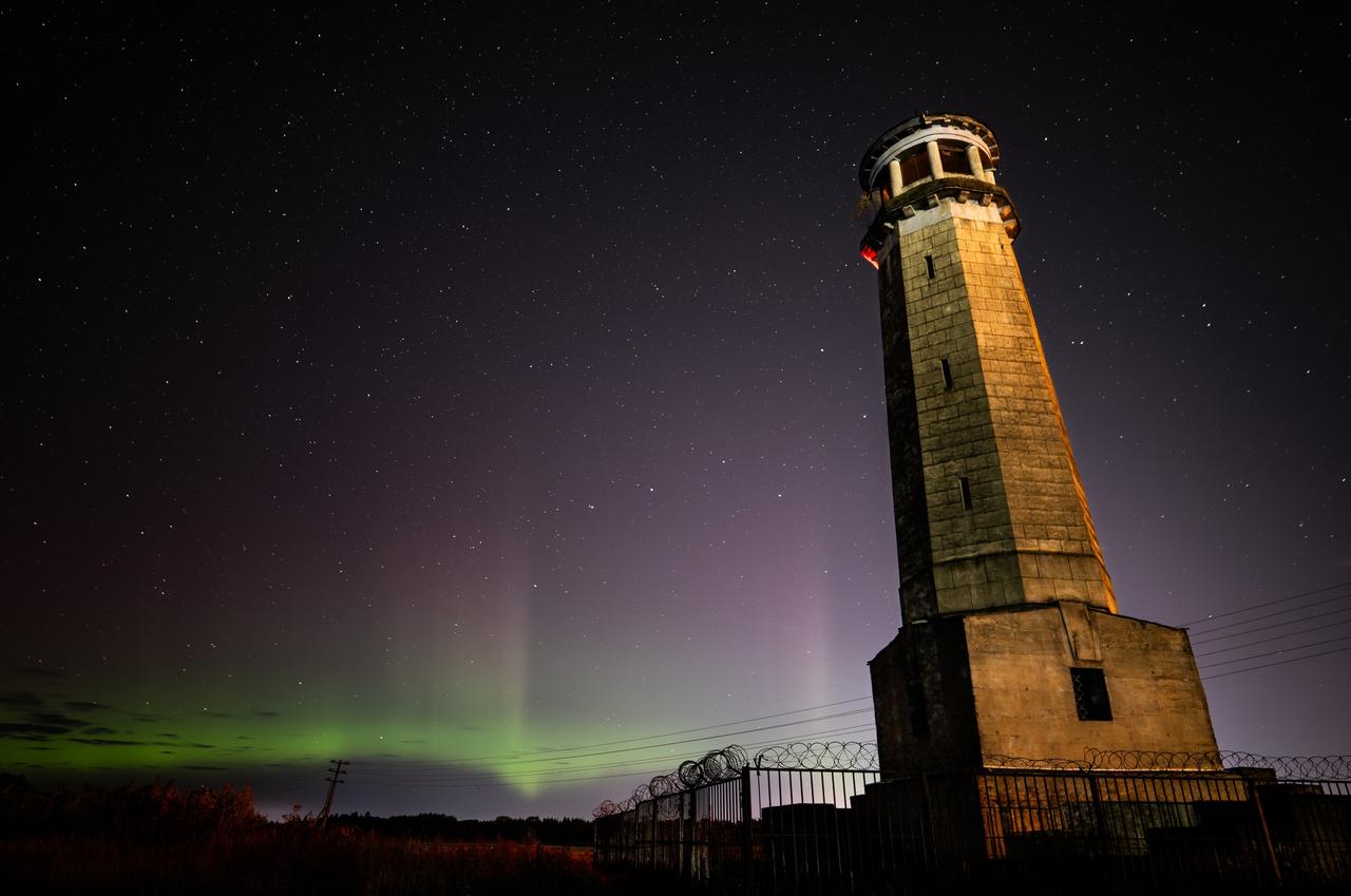 Жители Подмосковья заметили в небе полярное сияние