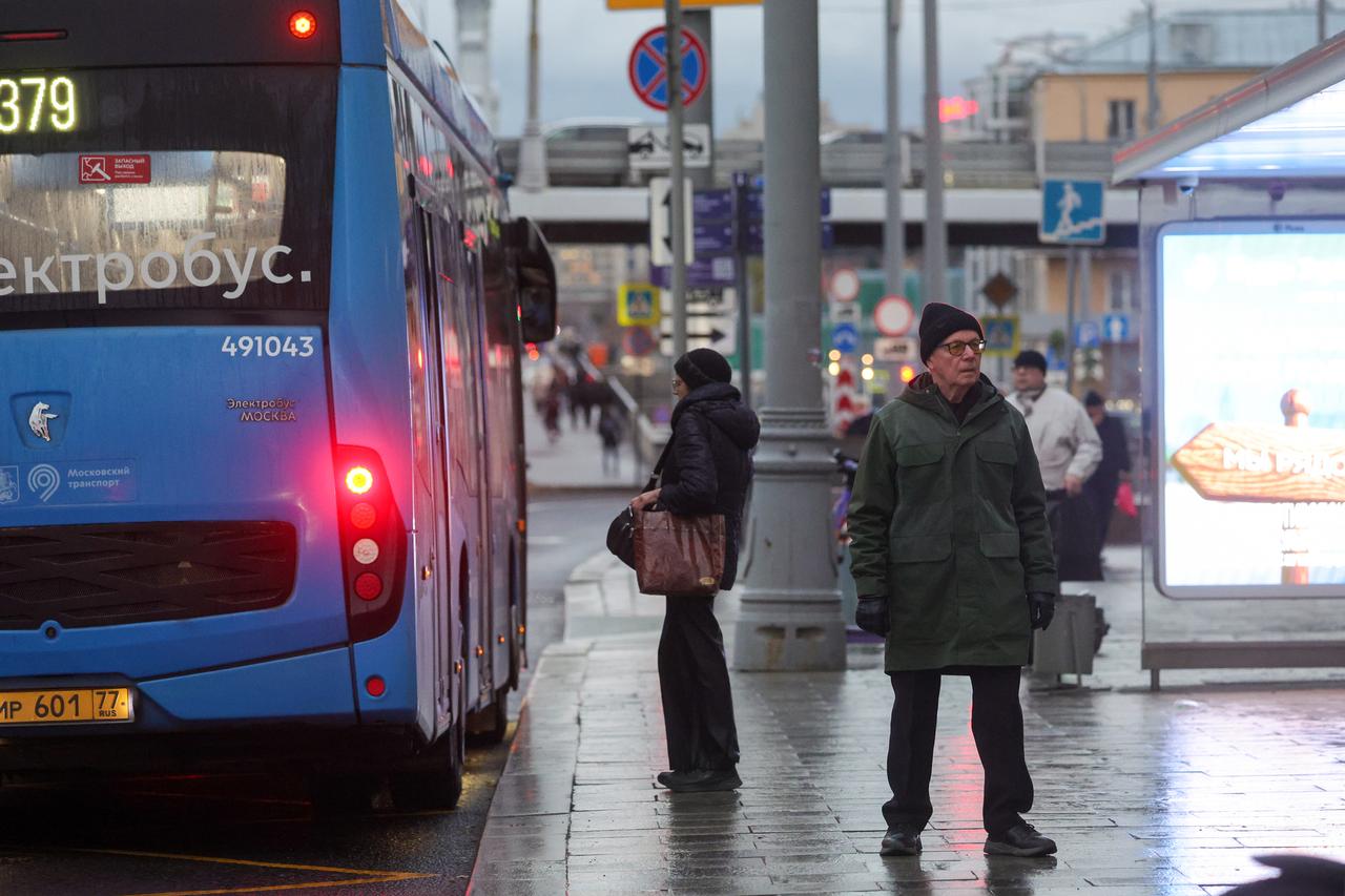 Москвичей предупредили о сильных пробках вечером в столице