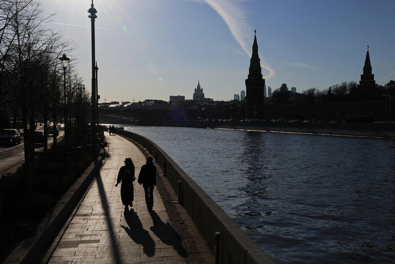 Москвичей предупредили о барической пиле