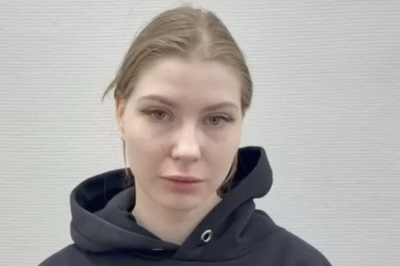 Раскаяние сделавшей кальян на куличе россиянки попало на видео