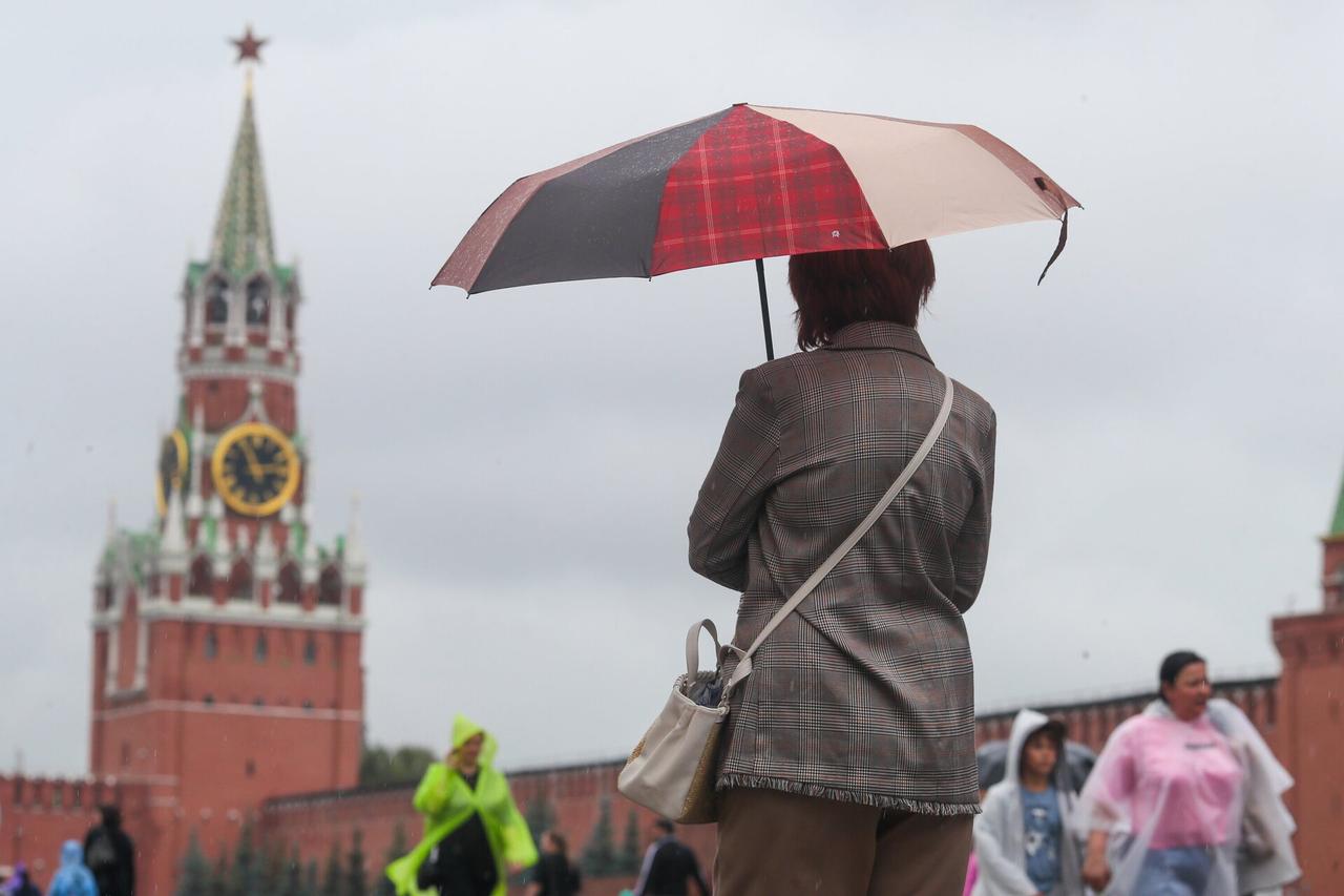 Москвичам рассказали о погоде на Первомай