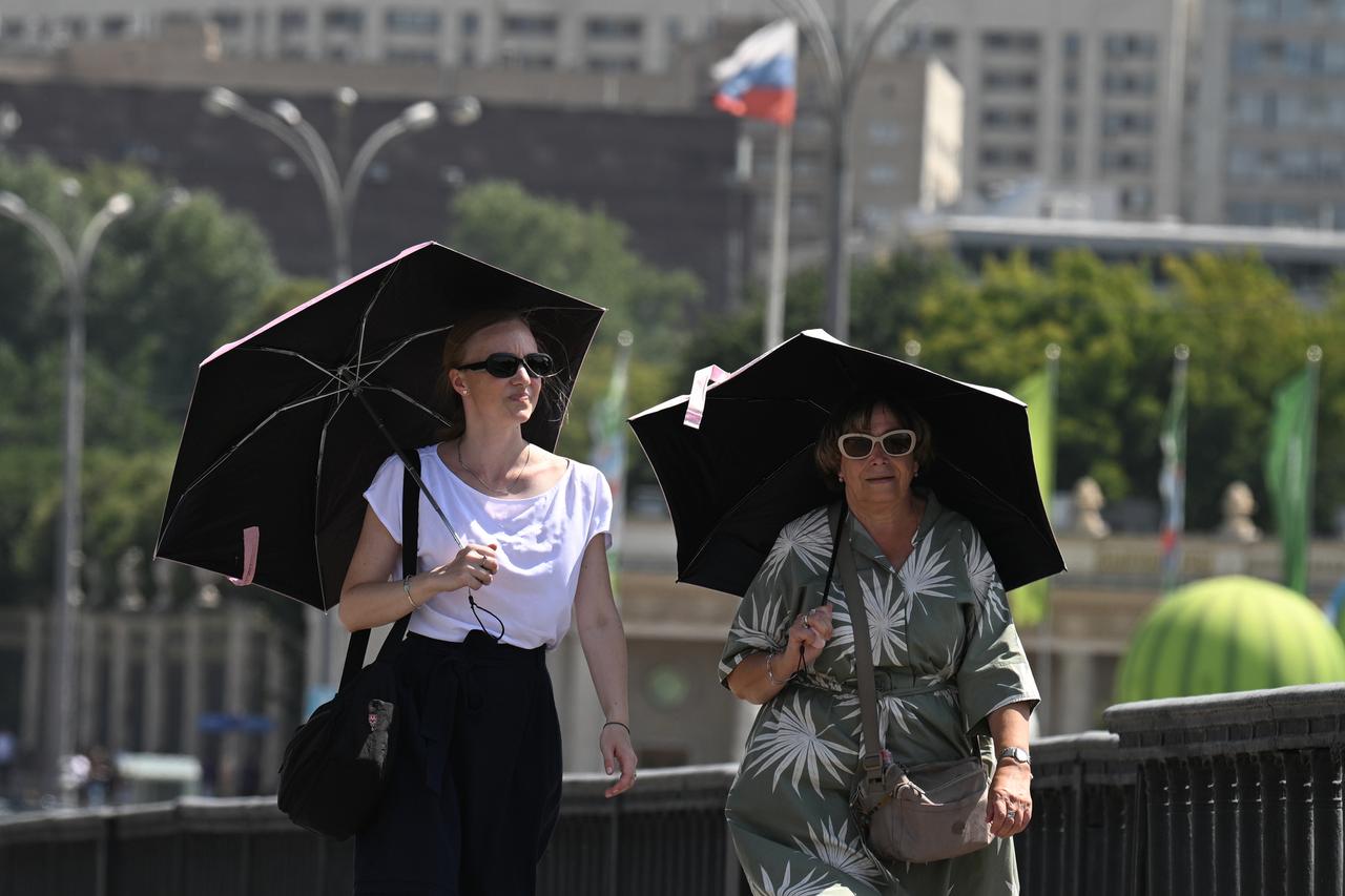 Москвичи поделились способами похудения к лету