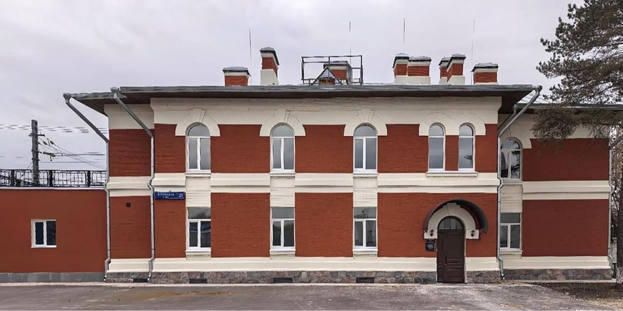 Реставрацию исторического здания ансамбля «Станция Ховрино» завершили
