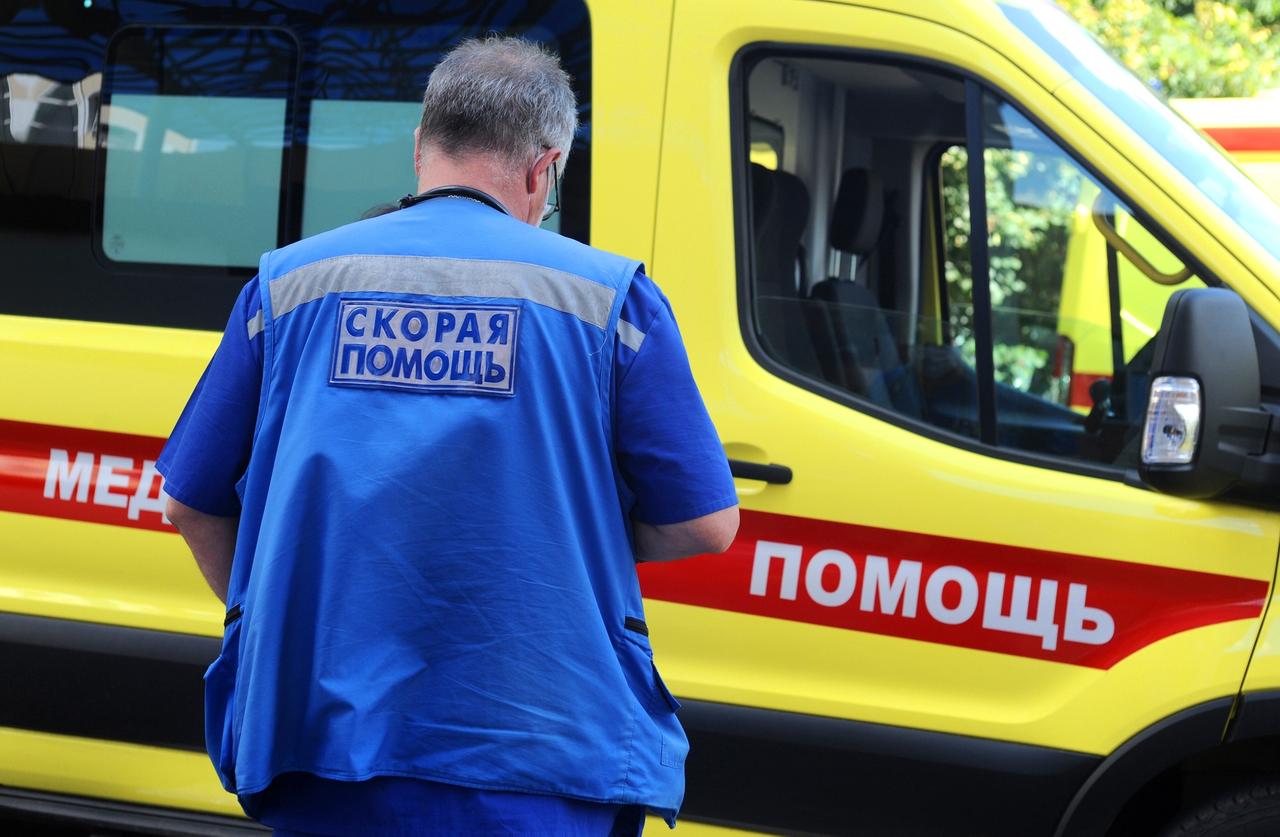 Москвич вытолкнул подругу из окна из-за френдзоны