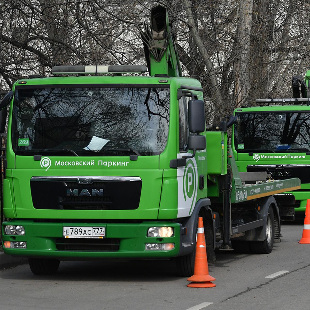 Москвич проехал на эвакуаторе и получил штраф - Мослента