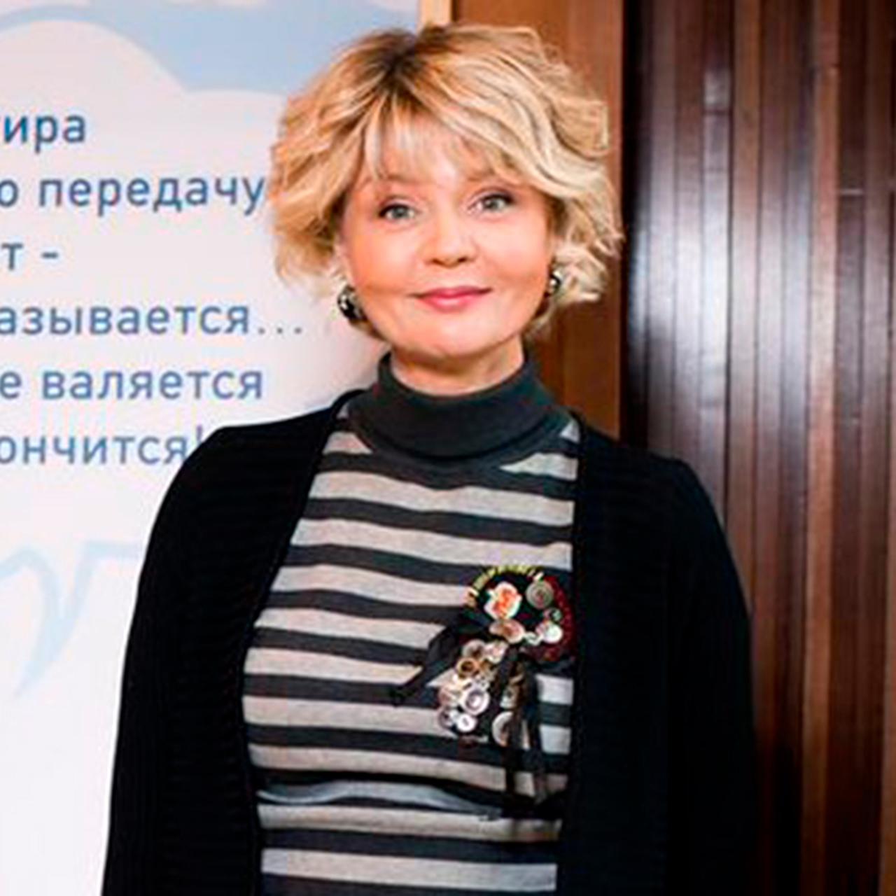 Юлия Меньшова отреагировала на слухи об эмиграции из России - Мослента