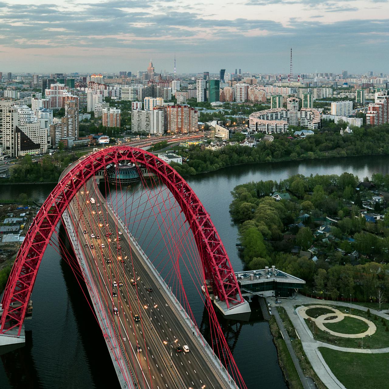 «Каждый год по нашему району ездят танки». Как живется москвичам на границе  Серебряного Бора - Мослента