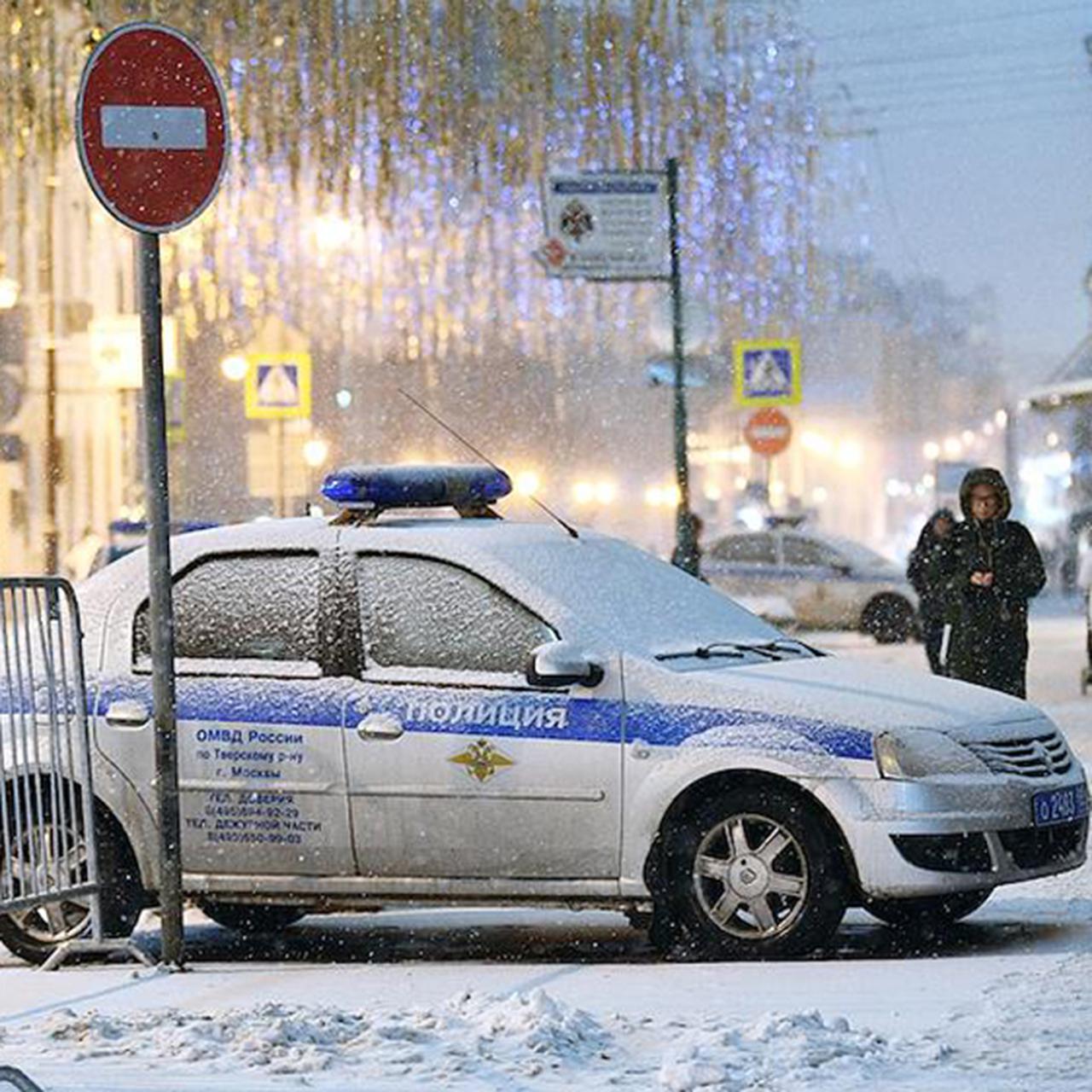 Силовики накрыли «голую вечеринку» в частном доме в Москве - Мослента