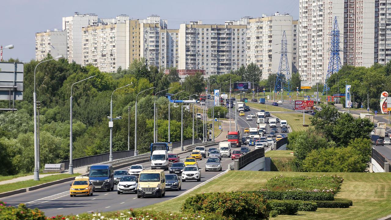 «Я видел, как здесь убили крупного авторитета». Каким был и во что  превратился один из самых южных районов столицы - Мослента