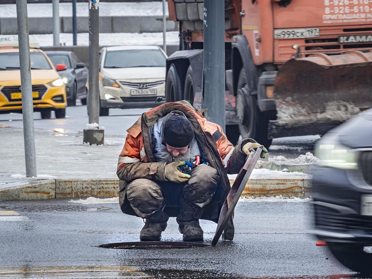 Трехнедельный труп обнаружили в коллекторе в центре Москвы - Мослента