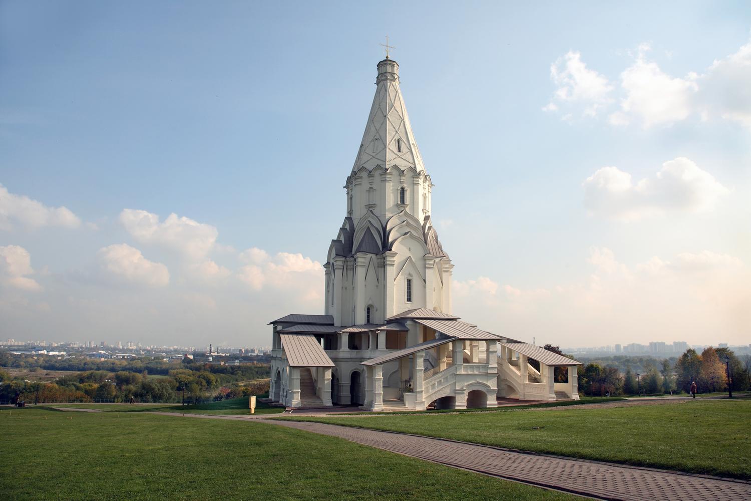 Лучшие усадьбы Москвы: самые красивые дворцы, музеи и парки столицы,  которые стоит посетить - Мослента