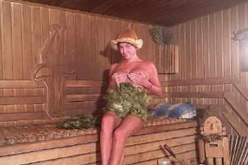 Волочкова сфотографировалась без одежды в бане
