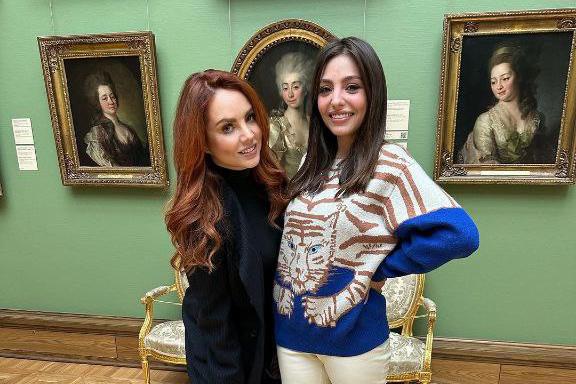 Певица МакSим впервые вышла в свет после слухов о новой беременности