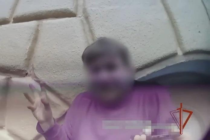 Употребивший наркотики иностранец попытался проникнуть в школу в центре Москвы